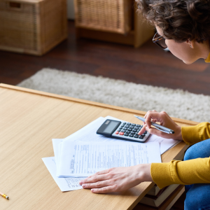 Read more about the article Personal Finance: Take Care of Your Money with These Tips