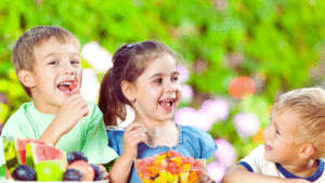 Read more about the article Helping Your Child Develop Healthy Eating Habits: Practical Strategies for Lifelong Wellness